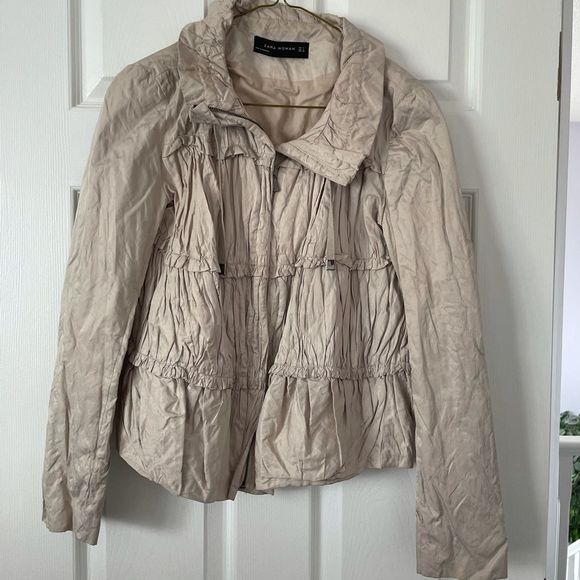 Zara Jacket - Picture 1 of 3